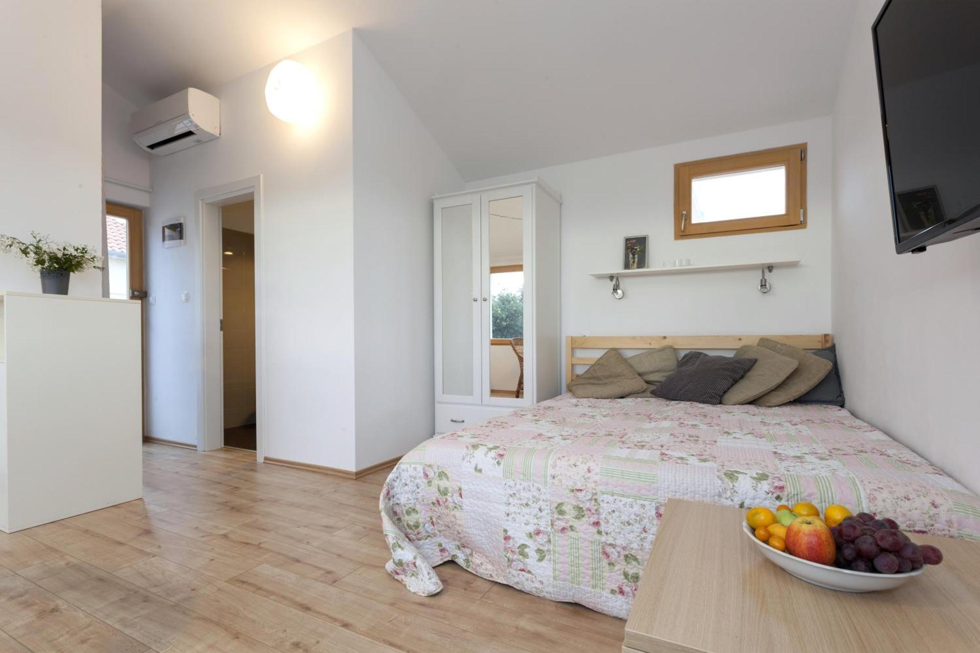 Studio Sea View Borik Ровинь Экстерьер фото